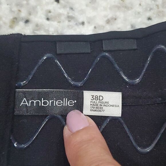 Ambrielle Black Strapless Push Up Bra, Size 38D - Picture 3 of 5